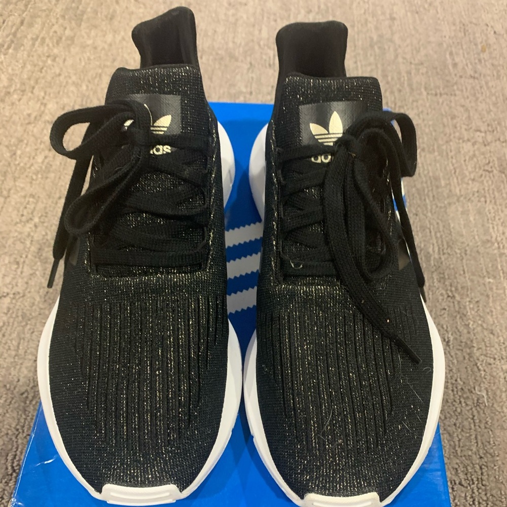 Adidas Swift Run W